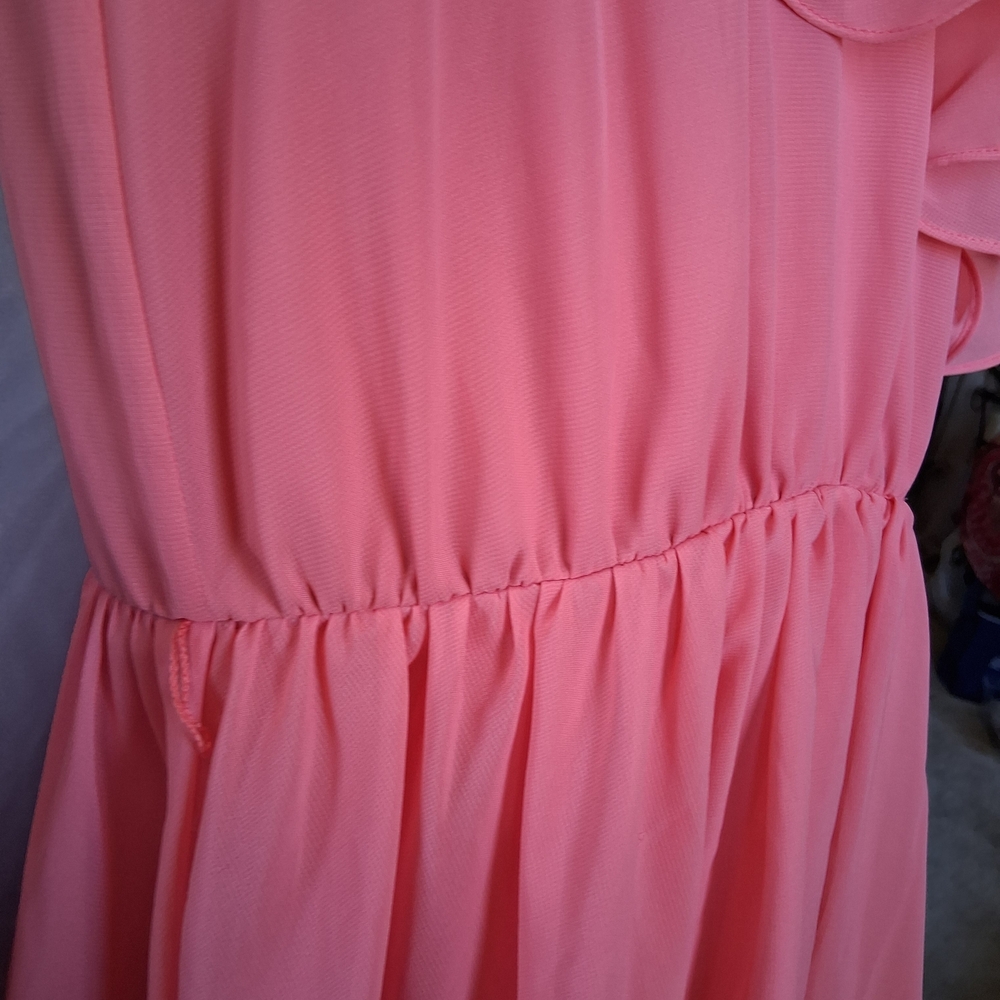 Pearl Coral One-Shoulder Ruffle Dress - Picture 5 of 7